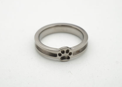 Titanium - Paw Print Focus Channel Ring Blank - 4/2