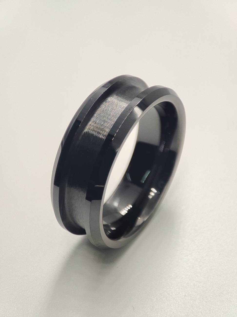 Ceramic Channel Ring Blank 8/4 - Bentwood Ring Supplies